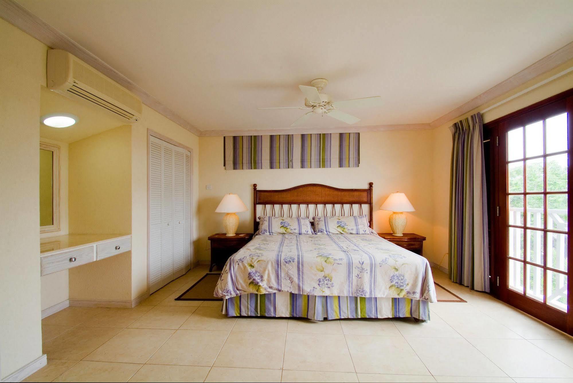 White Sands Speightstown Exterior foto